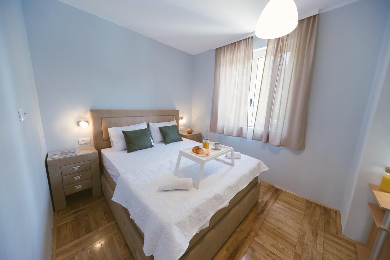 Apartment Luxury Explorer 波德戈里察 外观 照片