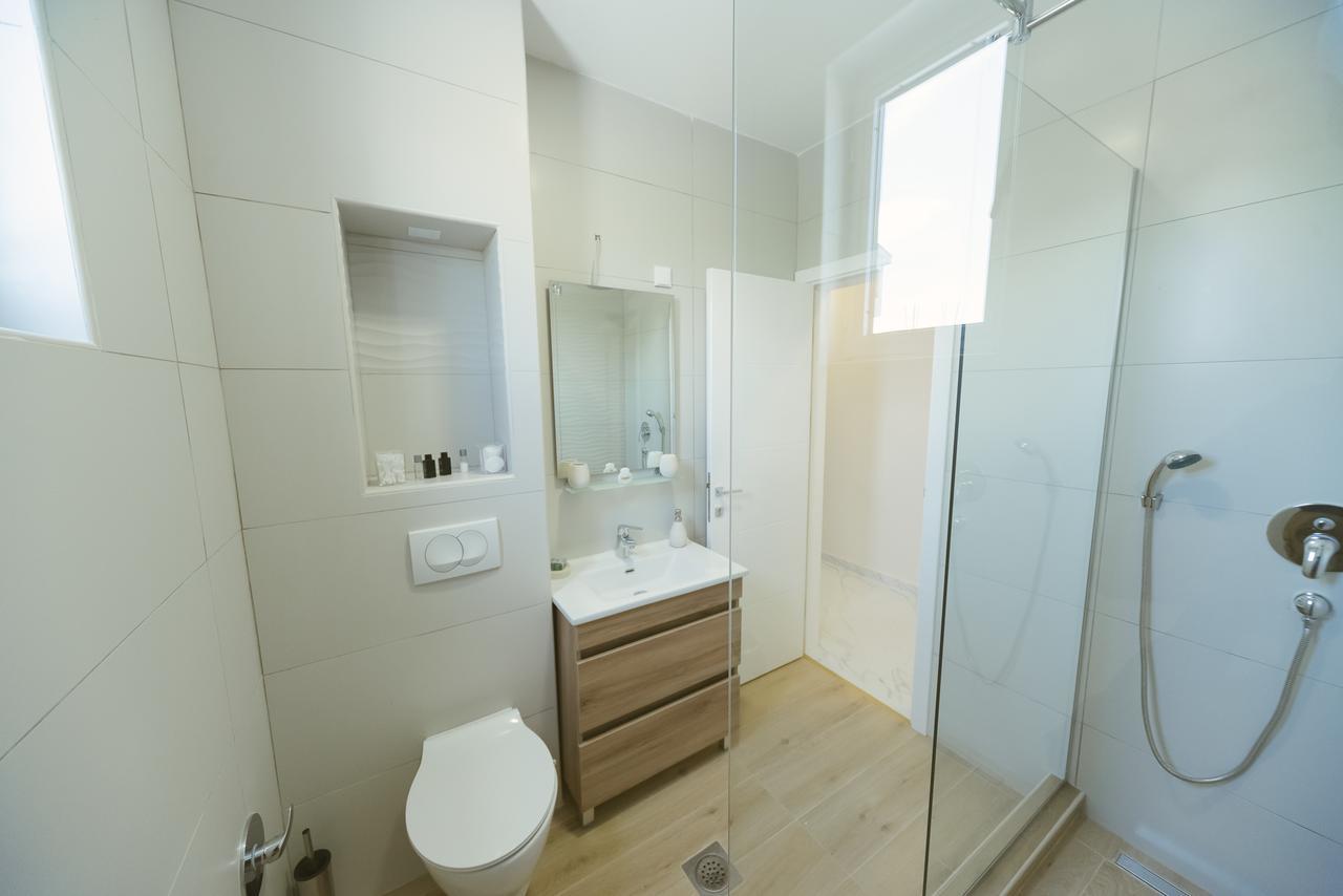 Apartment Luxury Explorer 波德戈里察 外观 照片