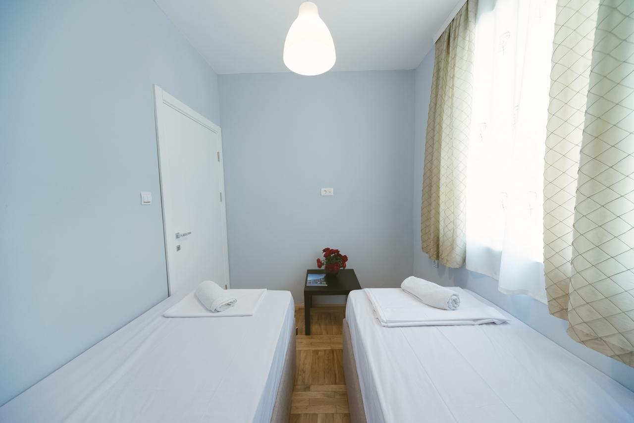 Apartment Luxury Explorer 波德戈里察 外观 照片